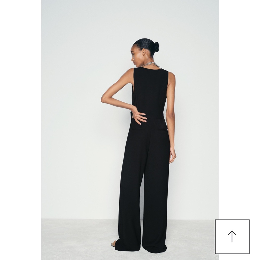 NEW  WITHOUT TAG ONE ZARA ASYMMETRIC VEST
JUMPSUIT SIZE S and L 
🚨NO DISCOUNT - Picture 4 of 11